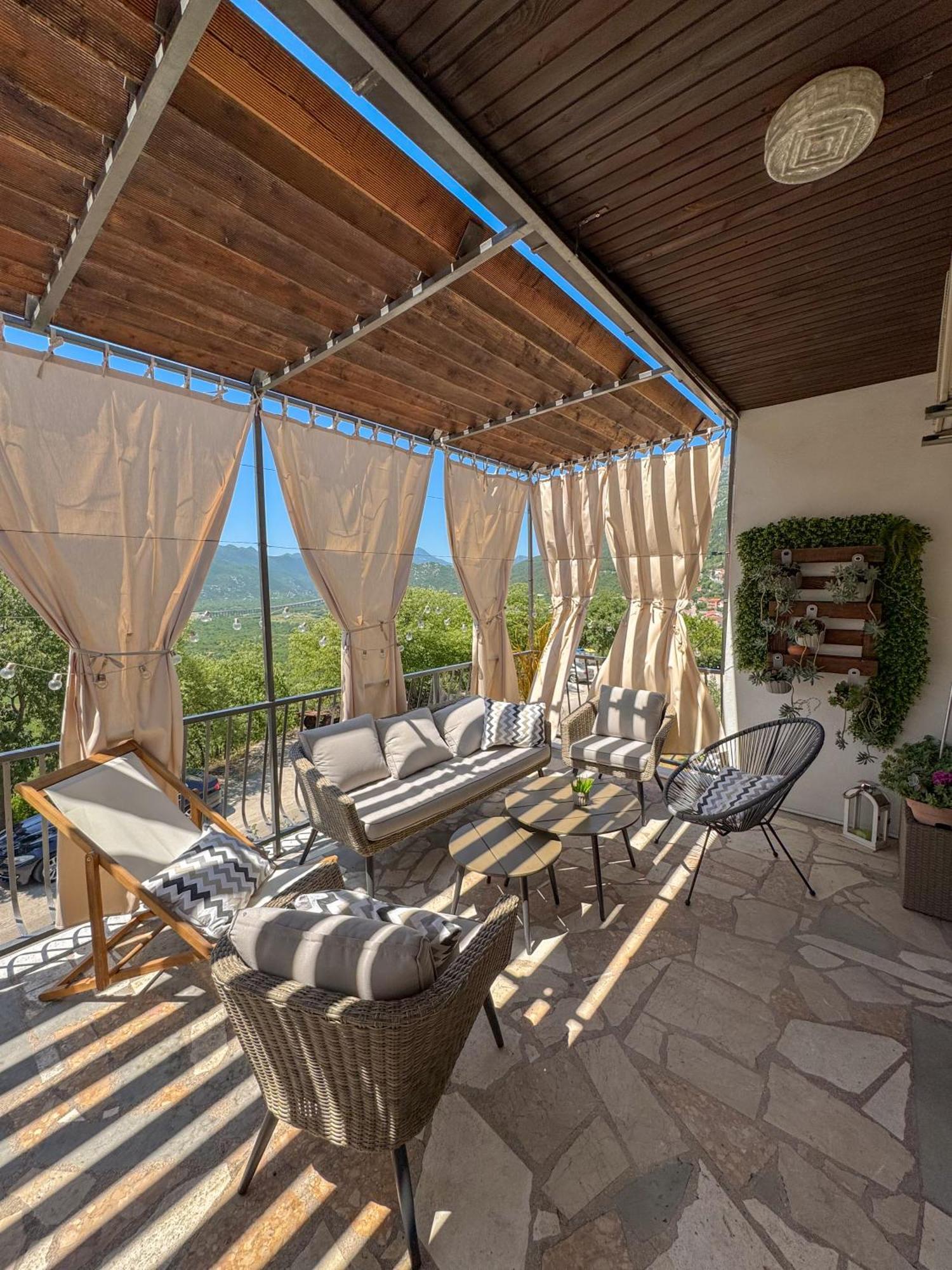Comfort With Garage Aria Apartament Vrgorac